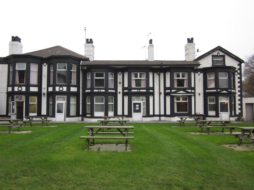 Mersey Hotel ウィッドネス エクステリア 写真