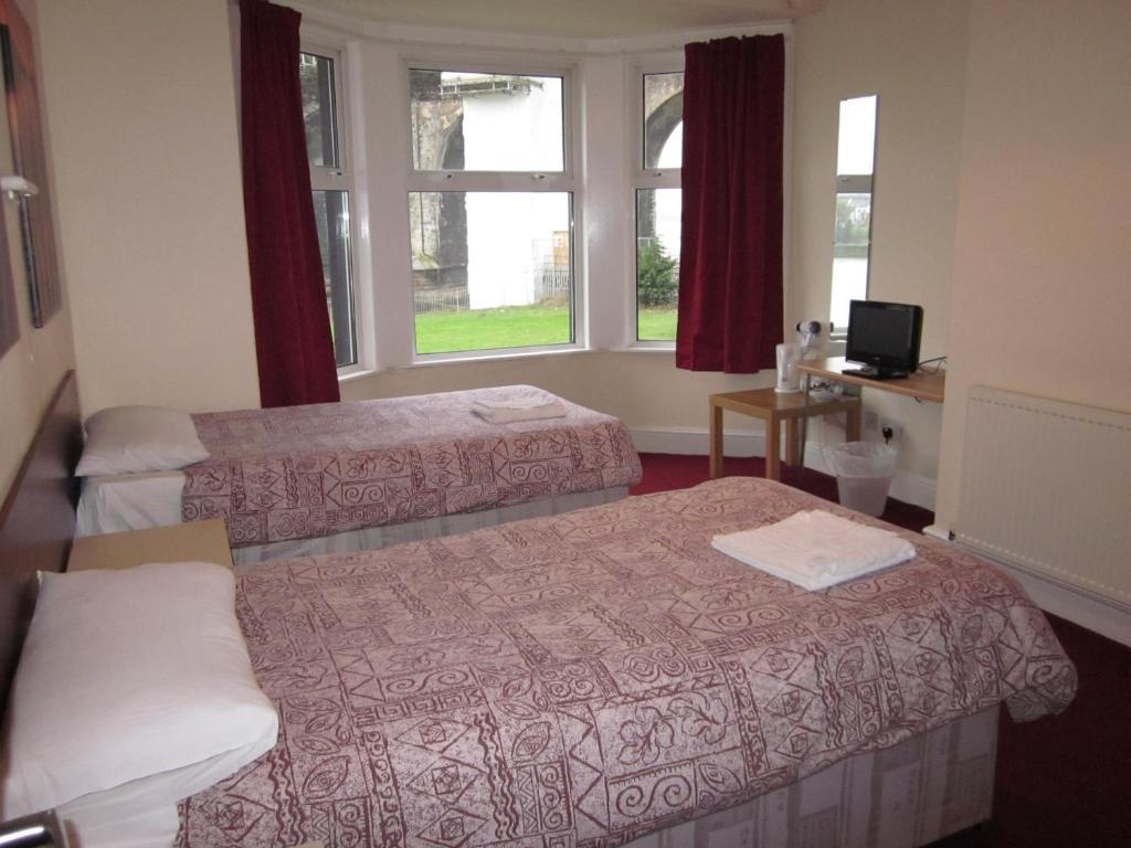 Mersey Hotel ウィッドネス 部屋 写真