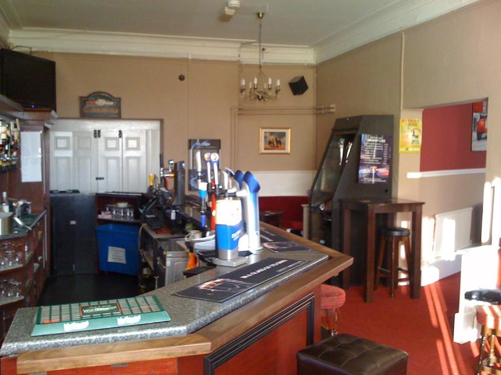 Mersey Hotel ウィッドネス エクステリア 写真